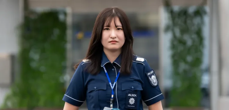 ガードセンター員のインタビュー写真